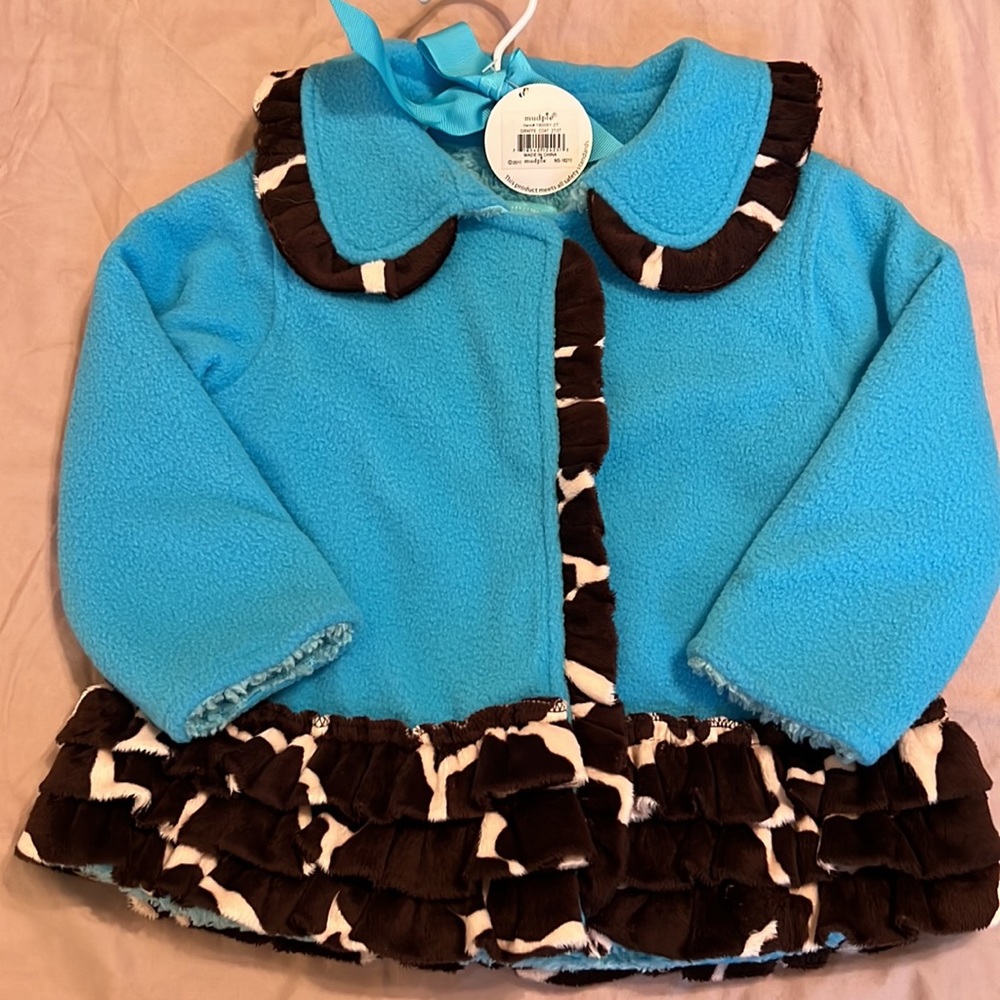 EUC (maybe NWOT) Mud Pie Giraffe Coat, 2T-3T